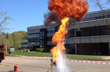 Brände und Brandbekämpfung - Feuerwehr am Gymnasium Porta Westfalica_5