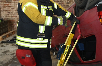 17.03.2018 - Unfallrettung PKW – Gemeinsamer Dienst von THW und Feuerwehr